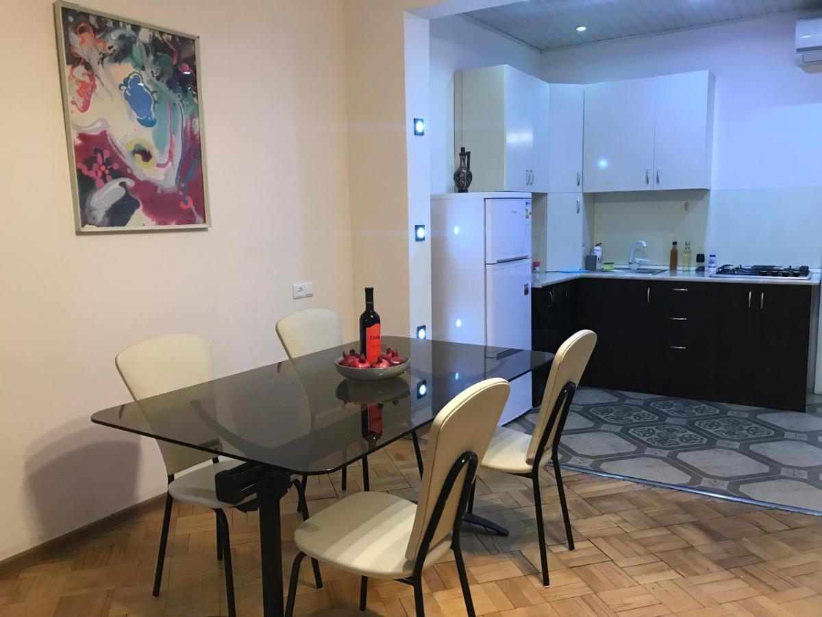 Apartment On Botanikuri Tbilisi Zewnętrze zdjęcie